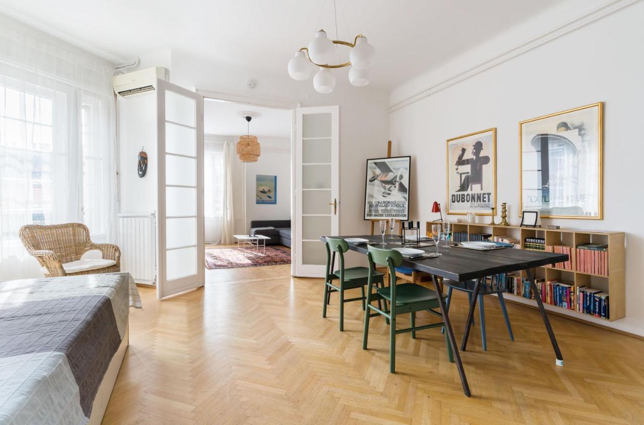 Klauzal apartment w/3 bedrooms, french balcony Boedapest Buitenkant foto